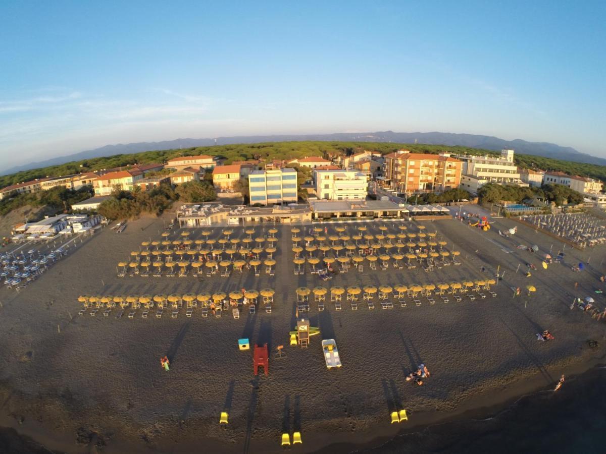 Alberto Quadrilocale A Soli 150M Dal Mare Марина-ди- Кастаньето Экстерьер фото
